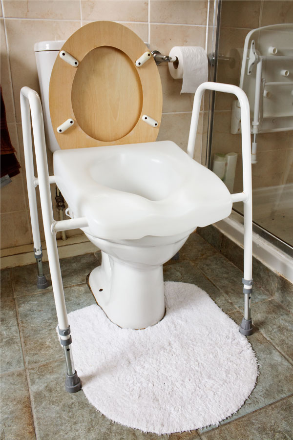 How to Choose the Best Raised Toilet Seat for Your Bathroom